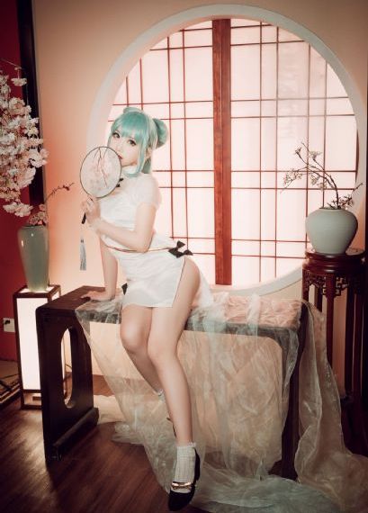 欧美亚洲制服丝袜一区_4K天堂在线