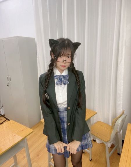 91麻豆精品国产理伦片在线观看_720免费播放