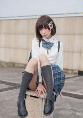 一女三男做爰3p视频_720在线视频观看